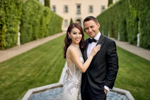 iconic villa elopement ami bobby