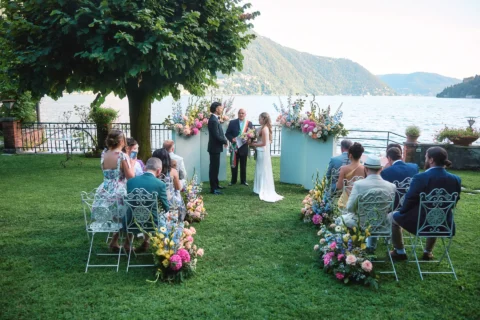 intimate lake como celebration madelyn ashley