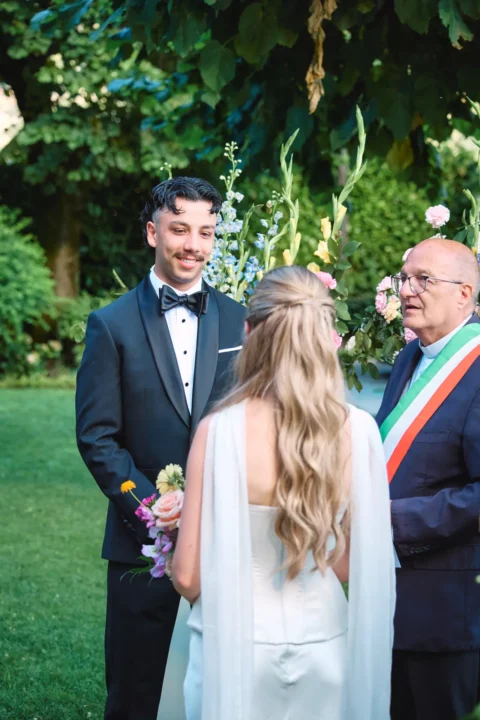 intimate lake como celebration madelyn ashley