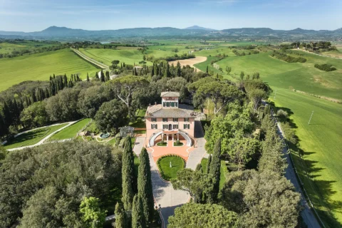 intimate spring elopement emily jordan