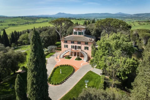 intimate spring elopement emily jordan