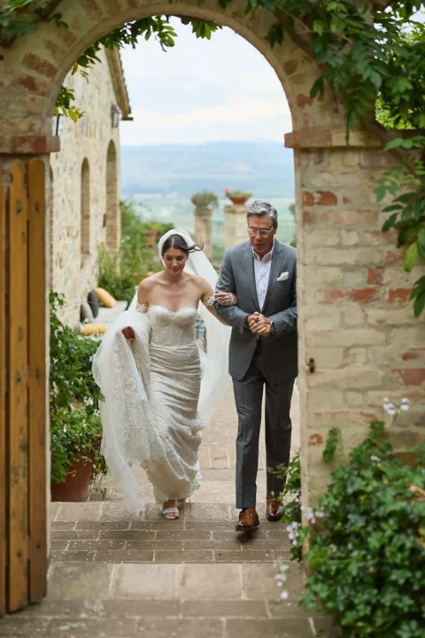 intimate tuscan celebration gabrielle nick