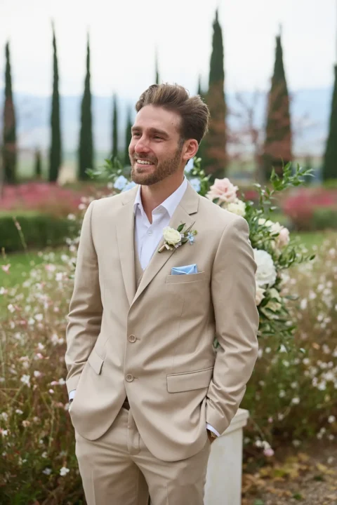 intimate tuscan celebration gabrielle nick