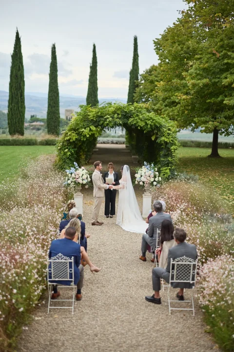 intimate tuscan celebration gabrielle nick