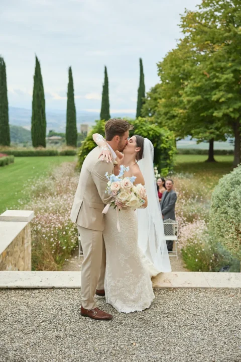 intimate tuscan celebration gabrielle nick
