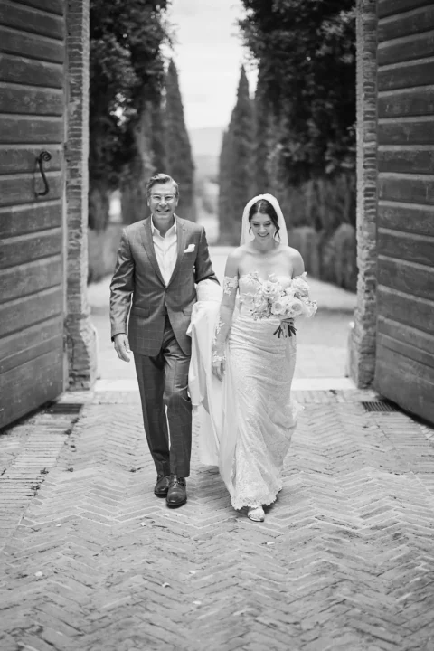 intimate tuscan celebration gabrielle nick