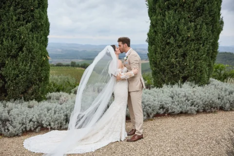 intimate tuscan celebration gabrielle nick