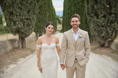 intimate tuscan celebration gabrielle nick