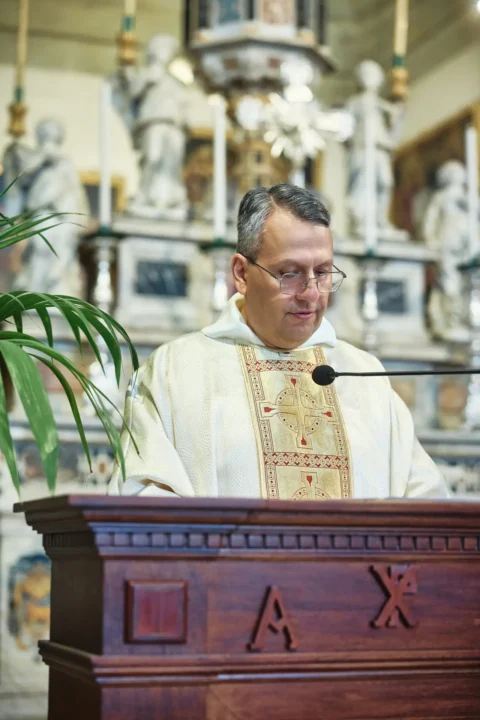 private catholic wedding jessica leo