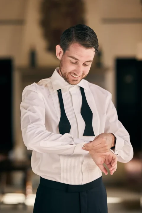 refined castle elopement ylva harvaard