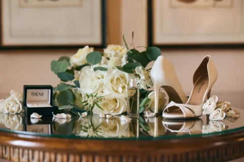 refined castle elopement ylva harvaard