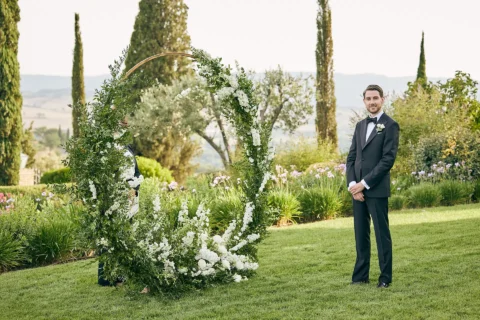 refined castle elopement ylva harvaard