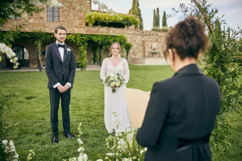 refined castle elopement ylva harvaard