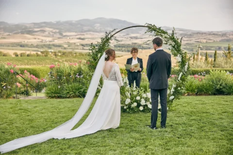 refined castle elopement ylva harvaard