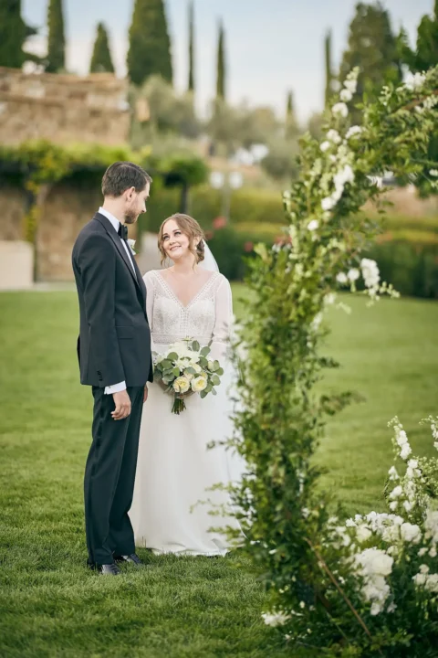 refined castle elopement ylva harvaard