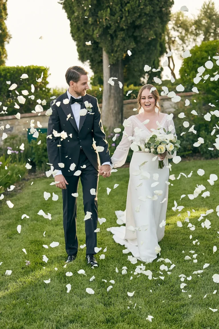refined castle elopement ylva harvaard