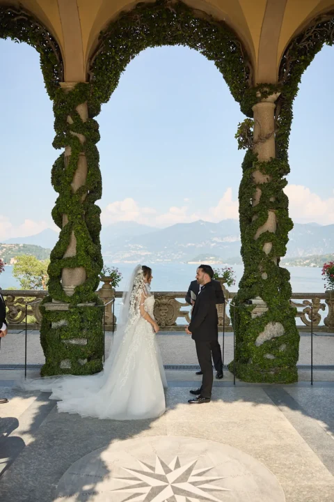 romantic lake como elopement tannaz david
