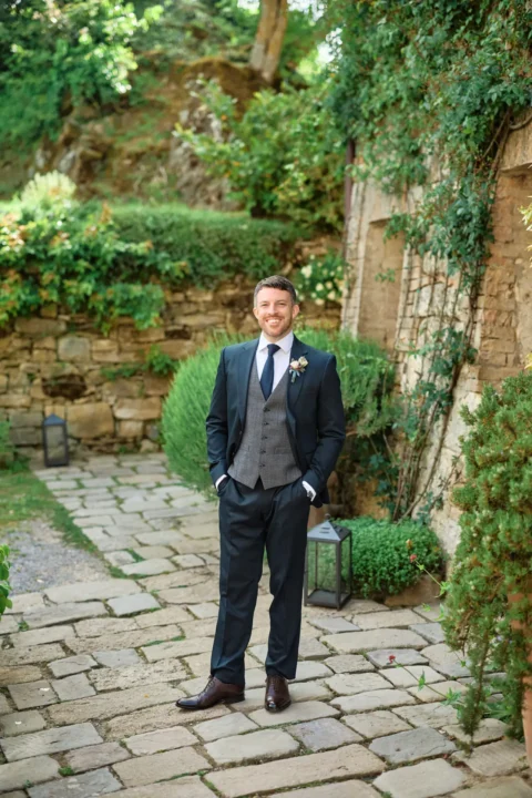 secluded village elopement carmen tristan