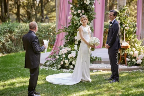 spring elopement tuscany catherine matthew