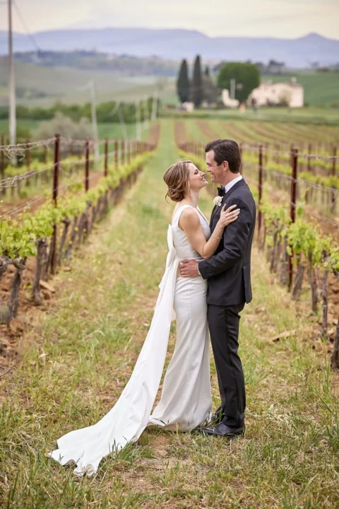 spring elopement tuscany catherine matthew