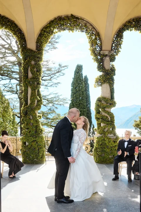 springtime lake como wedding juliana brendan