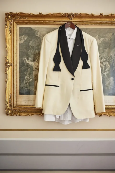 stylish villa elopement carissa lane