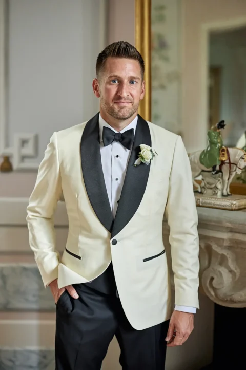 stylish villa elopement carissa lane