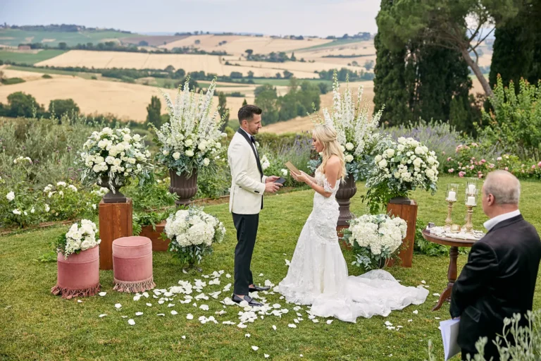 stylish villa elopement carissa lane