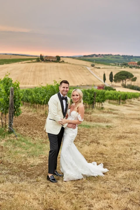 stylish villa elopement carissa lane