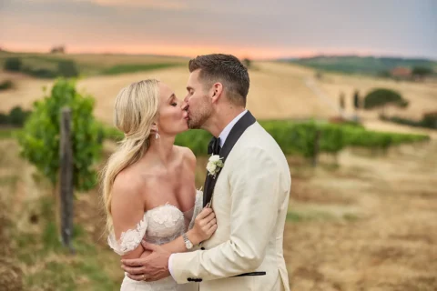 stylish villa elopement carissa lane