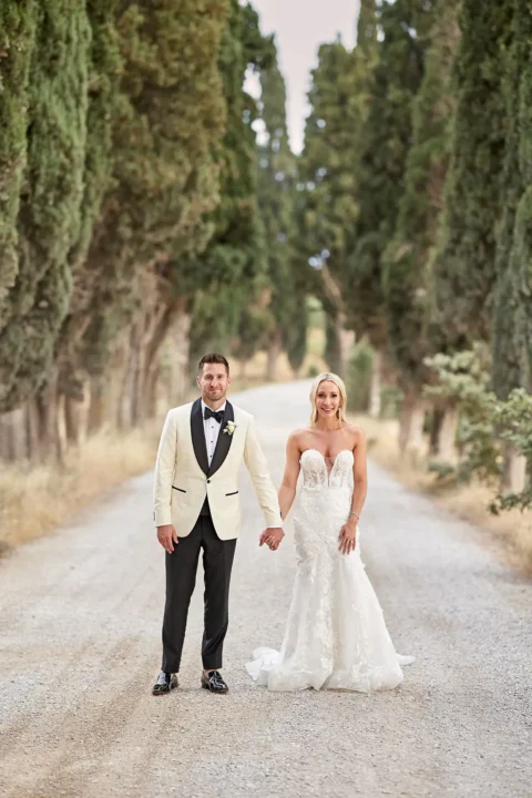 stylish villa elopement carissa lane