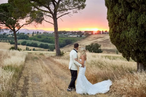 stylish villa elopement carissa lane
