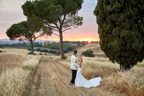stylish villa elopement carissa lane