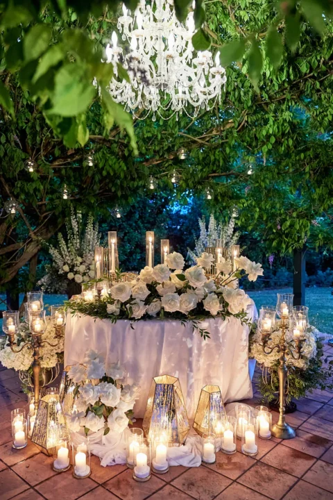 stylish villa elopement carissa lane